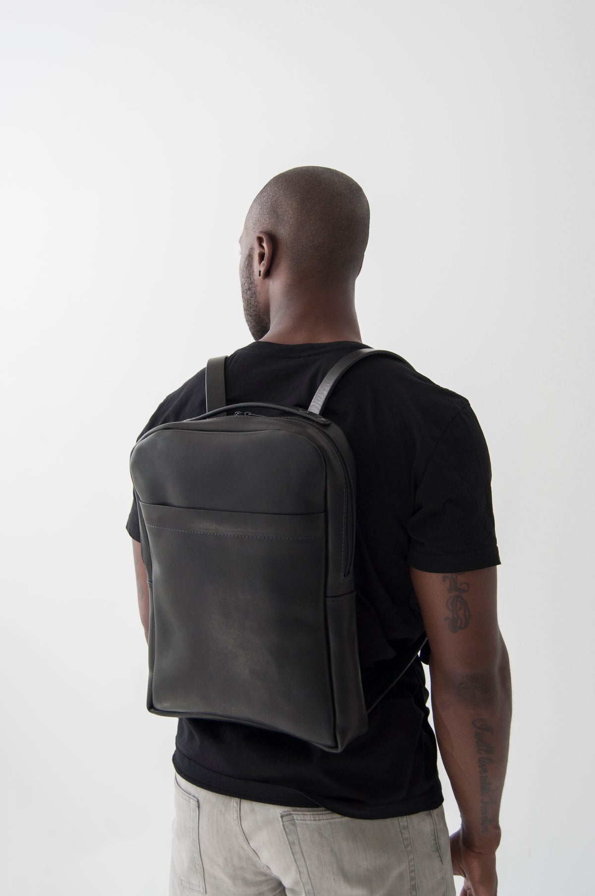 Dusk Backpack - Black - CHC